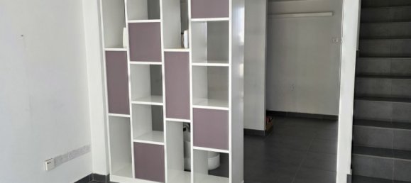 Loja de 2 divisões em Nicosia, Cyprus N.º 25988 9