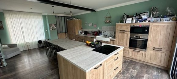 5 bedrooms House in Saleux, France No. 156661 2