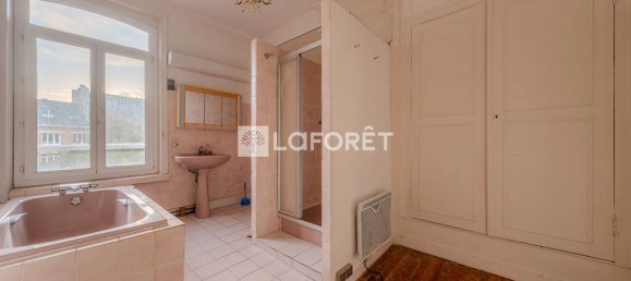 3 bedrooms House in Douai, France No. 332798 7