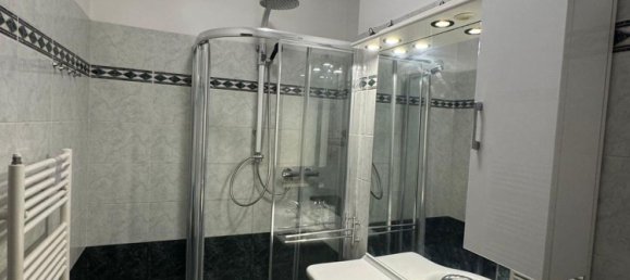 Apartamento T3 em Genoa, Italy N.º 339967 7