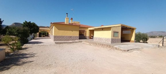 4 Schlafzimmer Haus in Aspe, Spain, Nr. 167988 2