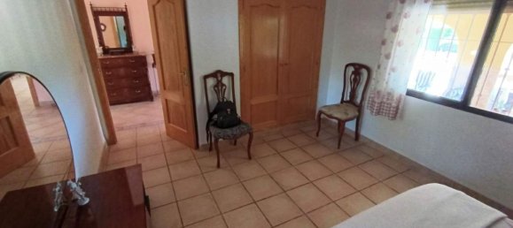 4 Schlafzimmer Haus in Aspe, Spain, Nr. 167988 25