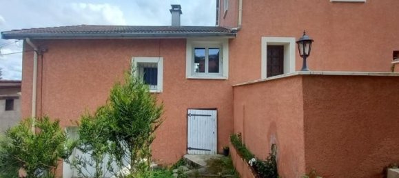 Casa de 3 dormitorios en Rive-de-Gier, France No. 317601 2