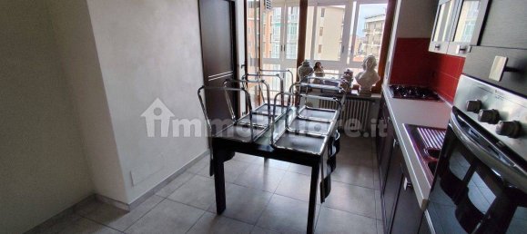 2 bedrooms Apartment in Turin, Italy No. 215635 9