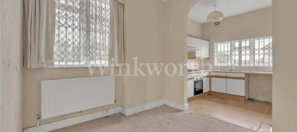 4 bedrooms House in London, United Kingdom No. 3676 3