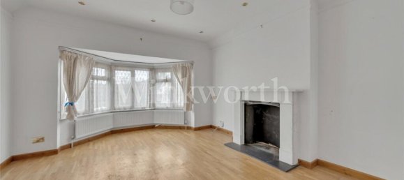 4 bedrooms House in London, United Kingdom No. 3676 6