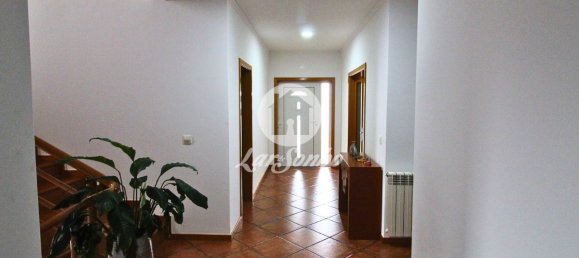 5 bedrooms House in Barcelos, Portugal No. 171310 8