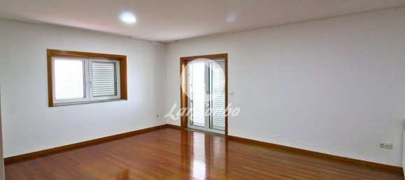 5 bedrooms House in Barcelos, Portugal No. 171310 10