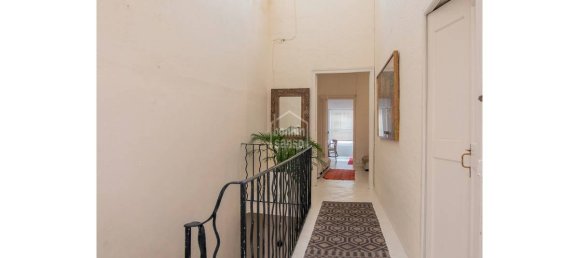 7 Schlafzimmer Stadthaus in Mahon, Spain, Nr. 3829 9