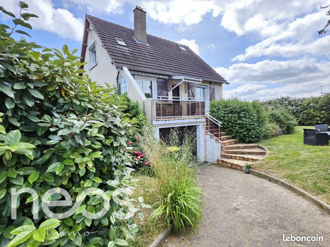 3 chambres Maison à Saint-Doulchard, France No. 333005