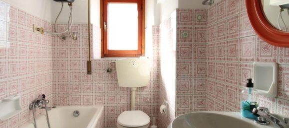 Квартира с 2 комнатами в Казарго, Италия № 78302 3