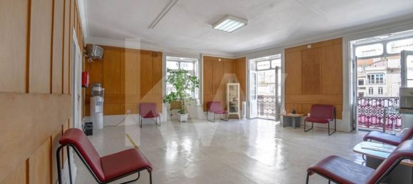 12 bedrooms Building in Coimbra, Portugal No. 139752 3