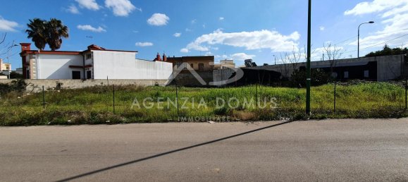 Terrain à Racale, Italy 770m² No. 130511 3