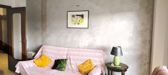 3 Schlafzimmer Wohnung in Bari, Italy, Nr. 21466 3