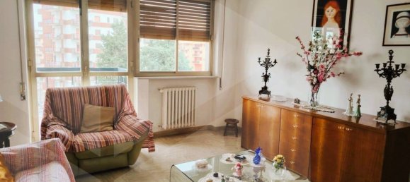 3 Schlafzimmer Wohnung in Bari, Italy, Nr. 21466 19