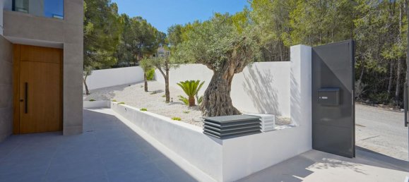 4 bedrooms Villa in Moraira, Spain No. 9694 18