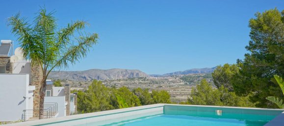 4 bedrooms Villa in Moraira, Spain No. 9694 5