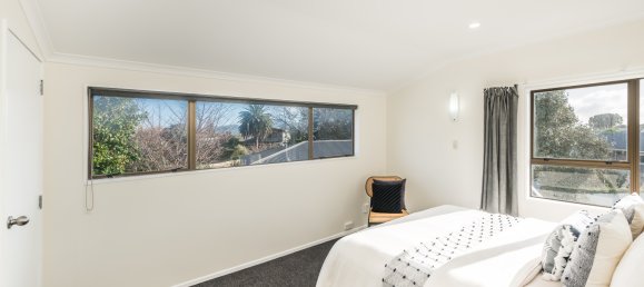 4 bedrooms House in Paraparaumu, New Zealand No. 22 23