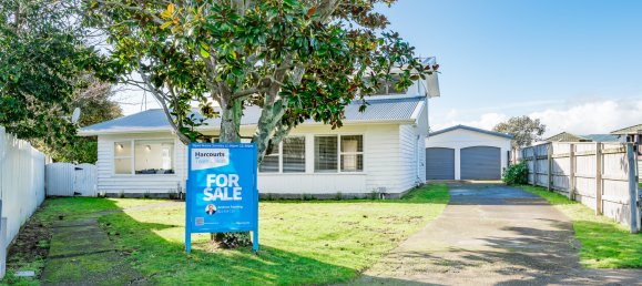 4 bedrooms House in Paraparaumu, New Zealand No. 22 2