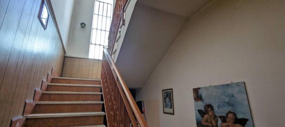 4-Zimmer Haus in Poirino, Italy, Nr. 24416 9