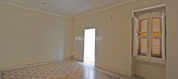 3 غرف نوم تاون هاوس في Paola, Malta رقم 8068 7