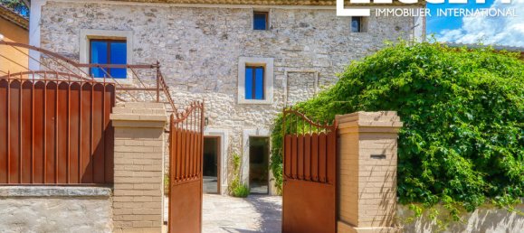 Дом с 5 спальнями в Рюстрель, Франция № 285010 5