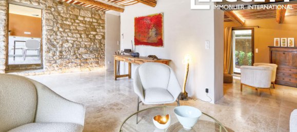 Дом с 5 спальнями в Рюстрель, Франция № 285010 6