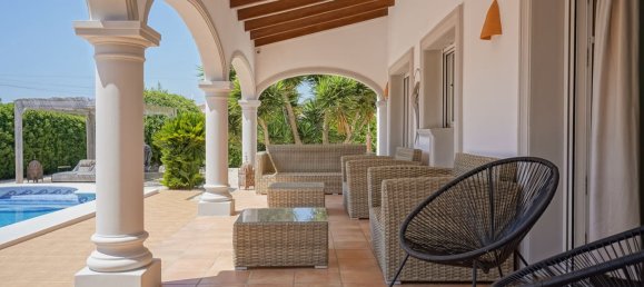 Вилла с 3 спальнями в Аликанте, Испания № 188401 16