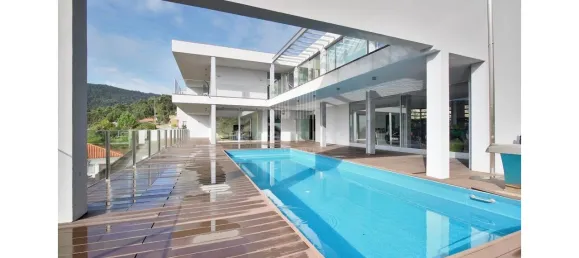 5 bedrooms House in Viana do Castelo, Portugal No. 144942 2