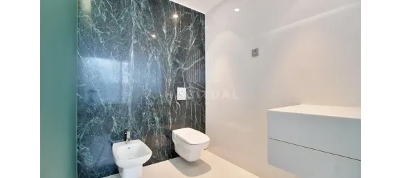 5 bedrooms House in Viana do Castelo, Portugal No. 144942 9