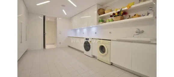 5 bedrooms House in Viana do Castelo, Portugal No. 144942 13