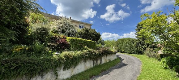 Villa de 2 dormitorios en Propieres, France No. 197902 15