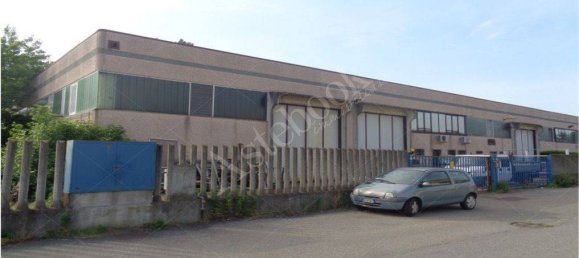 1 room Commercial property in Lodi, Italy No. 314681 5