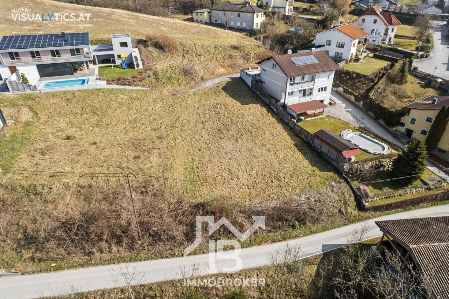 Terrain à Perg, Austria No. 126855