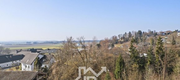 Terrain à Perg, Austria No. 126855 3