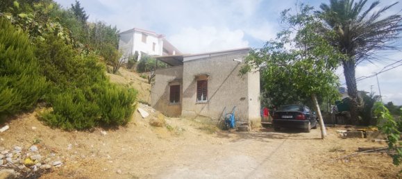 3 rooms House in Montelepre, Italy No. 139741 2