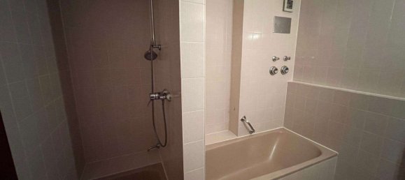 Квартира с 3 спальнями в Ludwigsburg, Германия № 270614 23