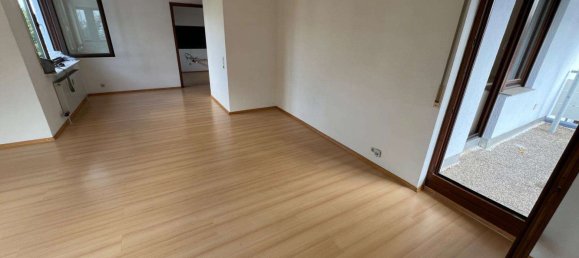 Квартира с 3 спальнями в Ludwigsburg, Германия № 270614 6