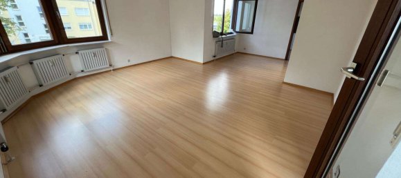 Квартира с 3 спальнями в Ludwigsburg, Германия № 270614 9