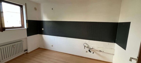 Квартира с 3 спальнями в Ludwigsburg, Германия № 270614 16