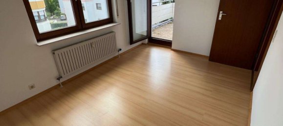 Квартира с 3 спальнями в Ludwigsburg, Германия № 270614 34