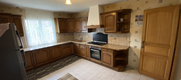 Casa de 4 dormitorios en Fameck, France No. 255477 2