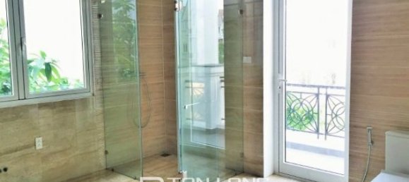 4 bedrooms Villa in Long Bien, Vietnam No. 3391 15