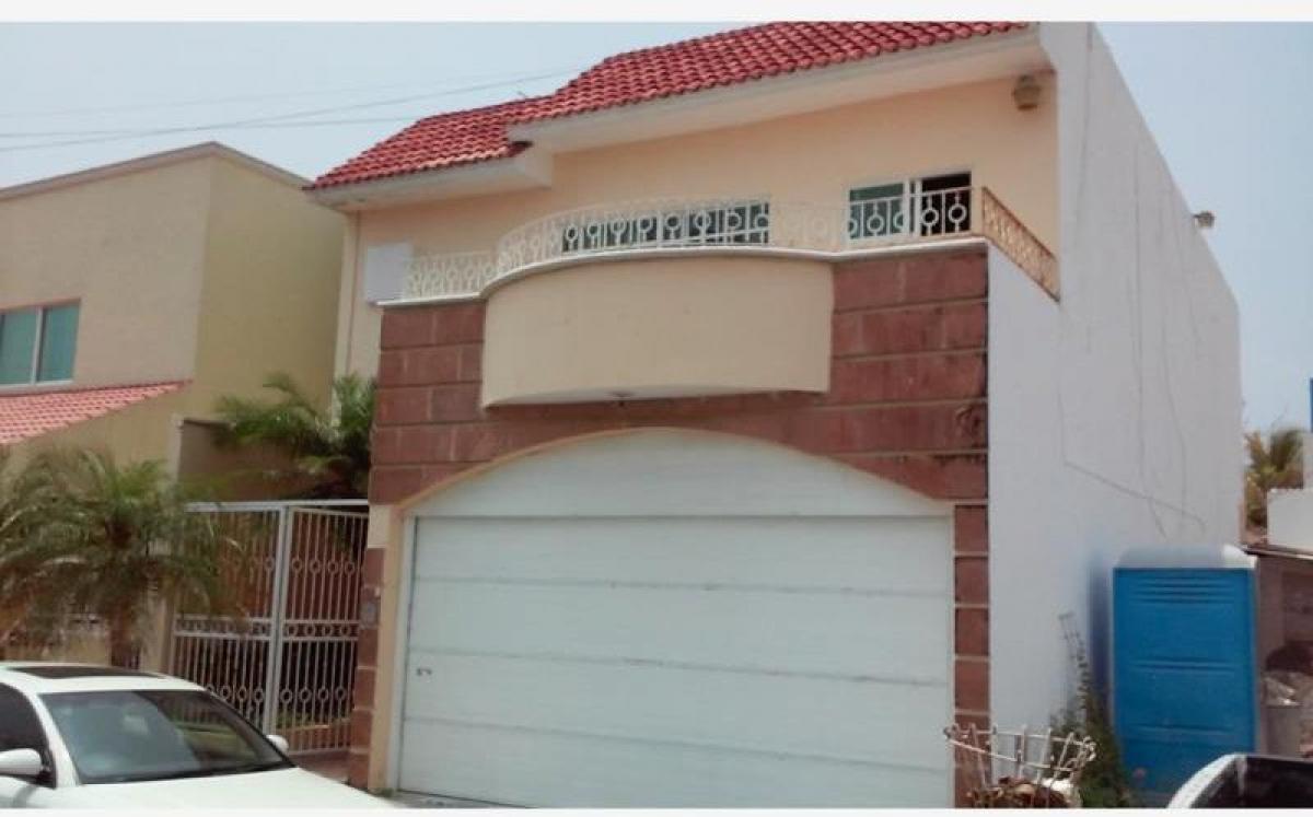 Casa de 3 dormitorios en Veracruz, Mexico No. 212534
