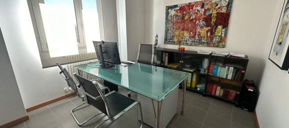 Apartamento de 3 habitaciónes en Tortoreto, Italy No. 201410 11