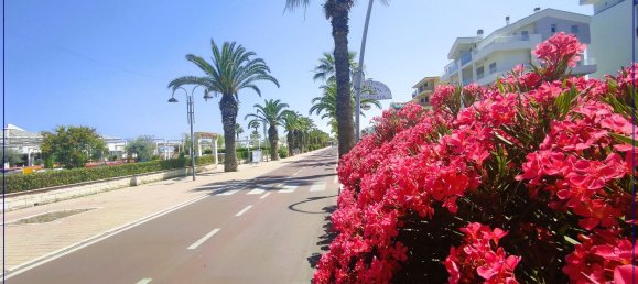 Apartamento de 3 habitaciónes en Tortoreto, Italy No. 201410 2