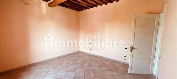 4 bedrooms House in Porcari, Italy No. 118027 27