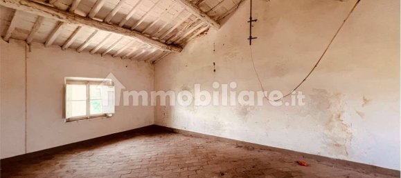 4 bedrooms House in Porcari, Italy No. 118027 36