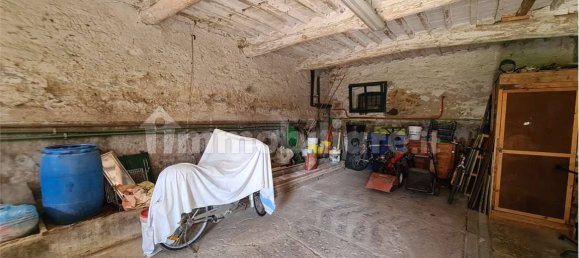 4 bedrooms House in Porcari, Italy No. 118027 18