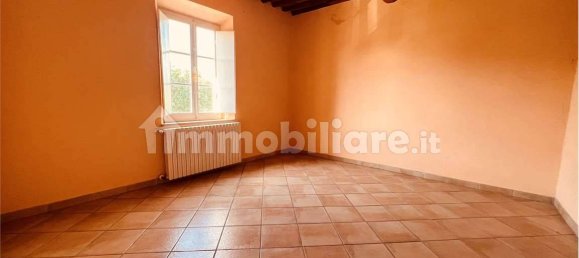 4 bedrooms House in Porcari, Italy No. 118027 28